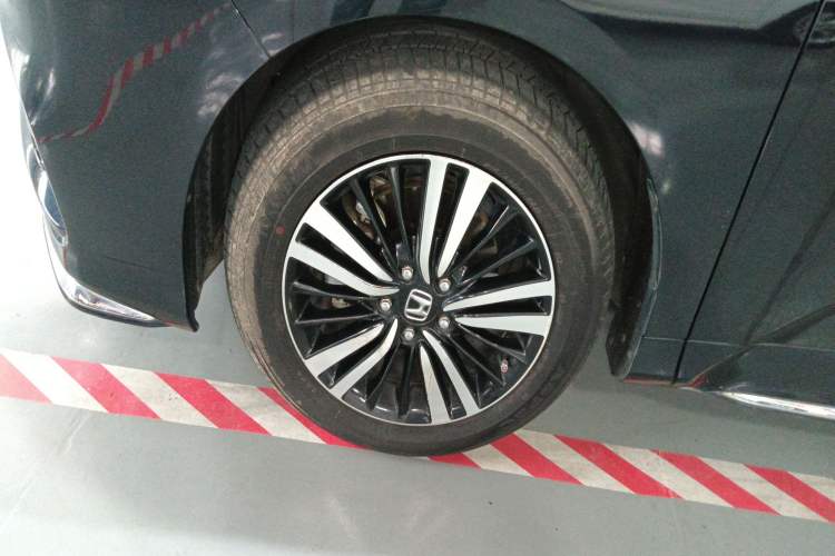 Used Honda Odyssey 2019 2.0L Rui-Zunxiang Edition Exterior 4