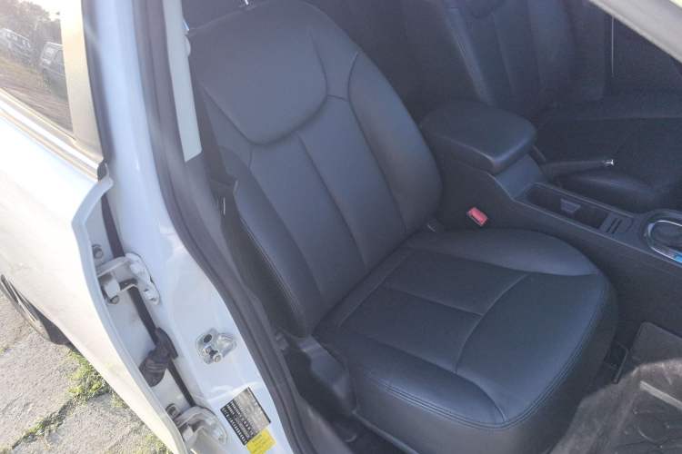 Used Roewe 360 2017 1.5L Automatic Luxury Edition Right Front Seat