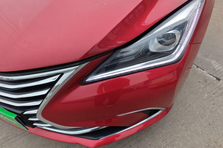 Used Changan Eado 2019 High-Energy Edition 1.6L GDI Manual Pioneer Model China VI Standard
