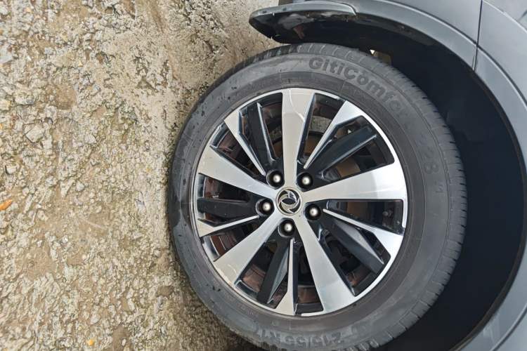 Used FORTHING Joyear X6 2017 Jingxiang Series 1.5T CVT Prestige Model Right Rear Wheel Hub