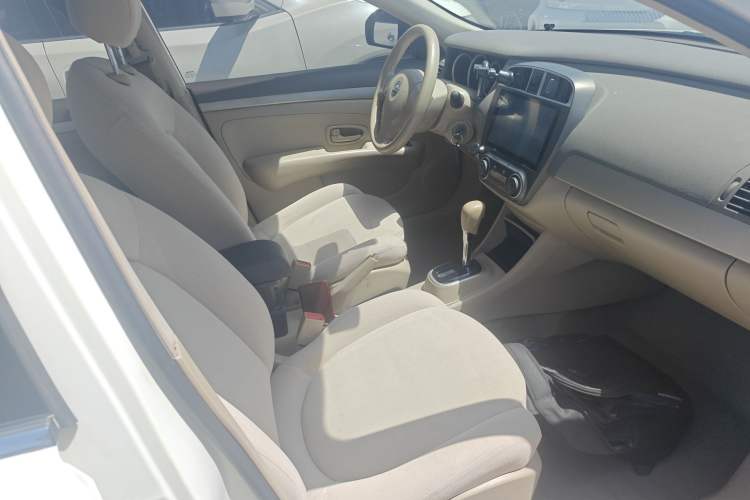 Used Nissan Sylphy 2018 Classic 1.6XE+ CVT Leading Edition Right Front Seat