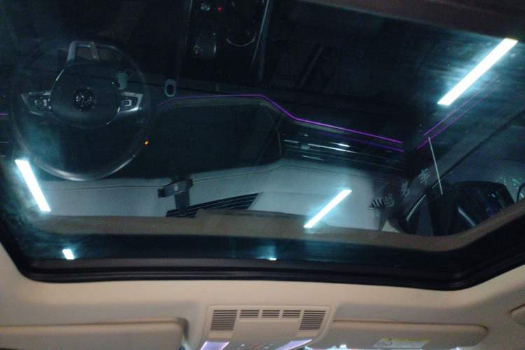 Used Volkswagen Touareg 2019 3.0 TSI RuiFeng Edition China VI Standard Headliner