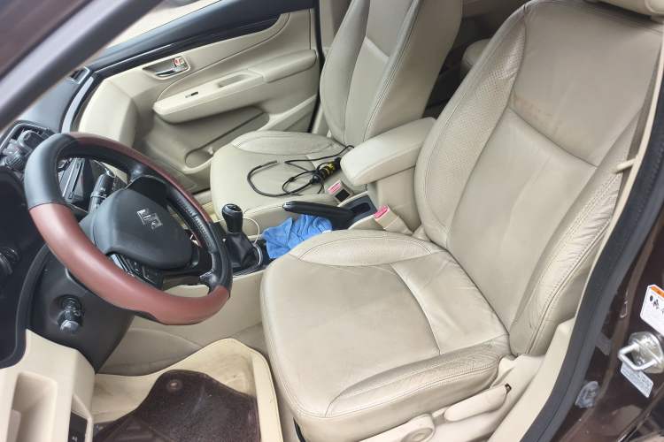 Used Suzuki Alivio 2015 1.6L Manual Enjoyment Model
