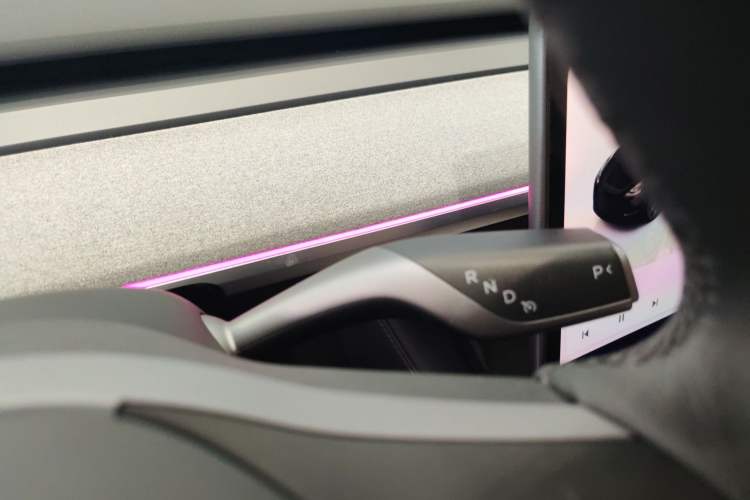 Used Tesla Model Y 2023 Rear-Wheel-Drive Version Gear Lever