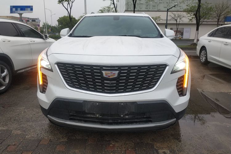 Used Cadillac XT4 2020 28T Two-Wheel-Drive Leading Version Front