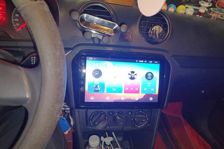 Used Volkswagen Jetta 2015 1.6L Manual Fashion Edition Audio And AC Panel