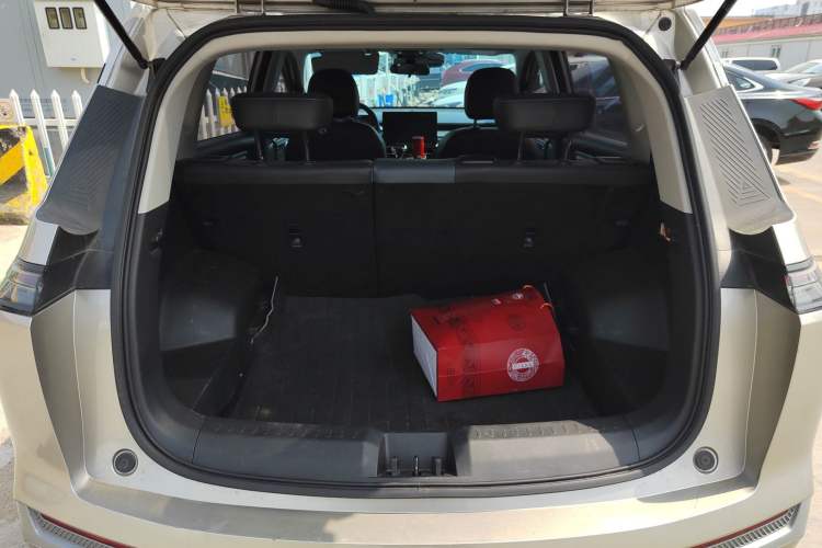 Used AION Y 2023 Younger Star Edition
