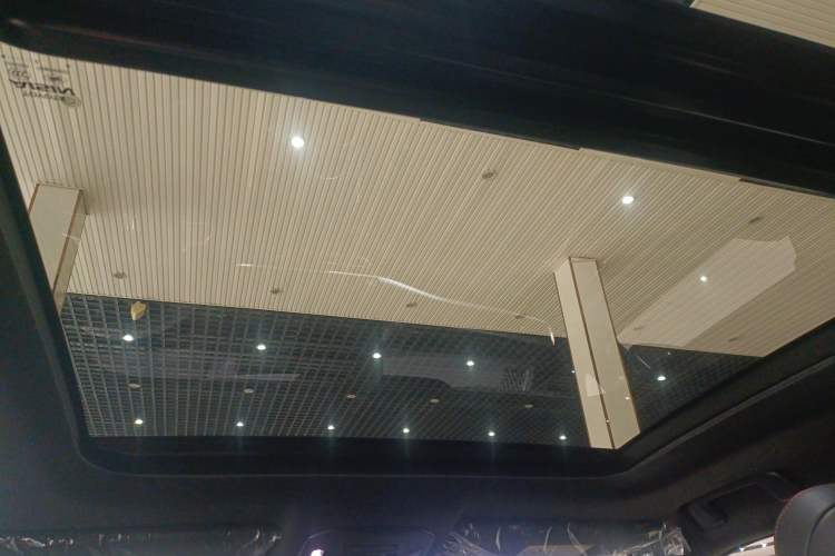 Used Toyota Crown Kluger 2026 Model 2.5L HEV All-Wheel-Drive Prestige Edition Headliner