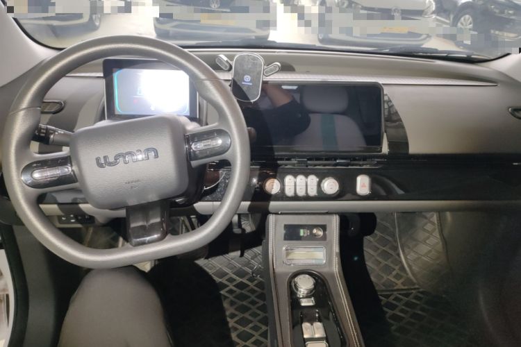 Used CHANGAN NEVO Lumin 2023 205km Xiangqin Version Center Console