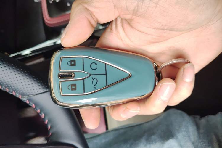 Used CHANGAN OSHAN X5 2021 1.5T DCT Flagship Edition Vehicle Key