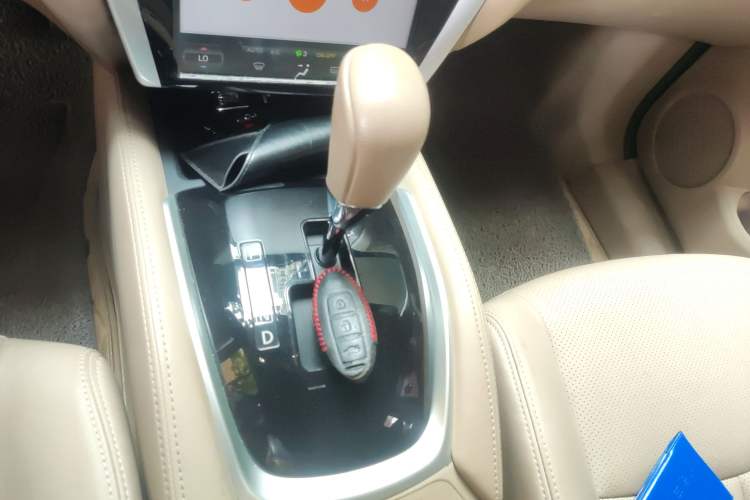 Used Nissan X-Trail 2016 2.5L CVT Sport Edition 4WD
