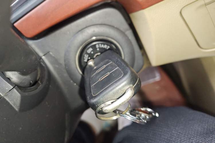 Used Roewe 350 2013 350C 1.5L Automatic Xunyue Edition Vehicle Key