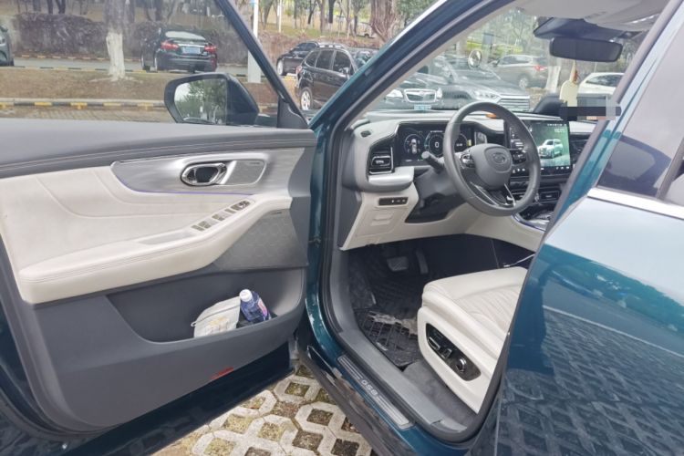 Used GAC Trumpchi GS8 2022 Double-Energy Series 2.0TM Four-Wheel Drive Premium Edition (7 Seats)