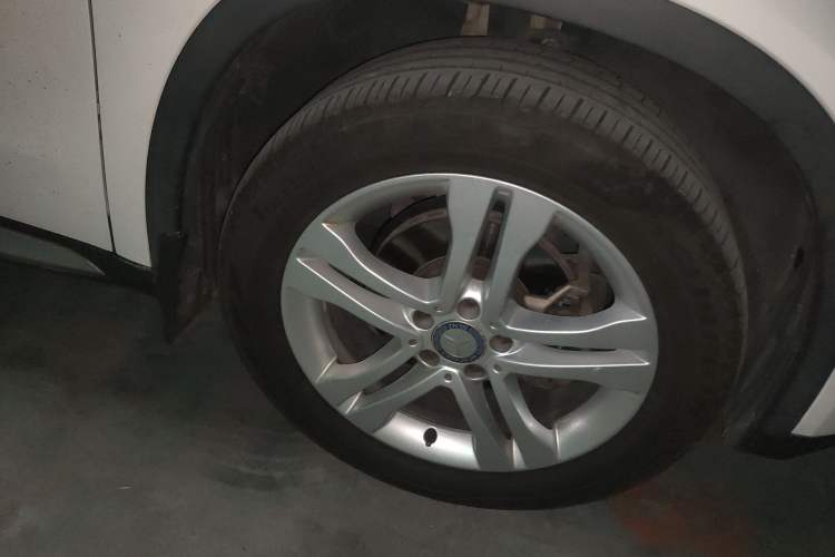 Used Mercedes-Benz GLA 2016 GLA 200 Sport Edition Right Front Wheel Hub