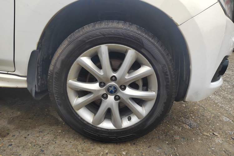 Used Venucia T70 2015 2.0L Manual RuiXiang Edition