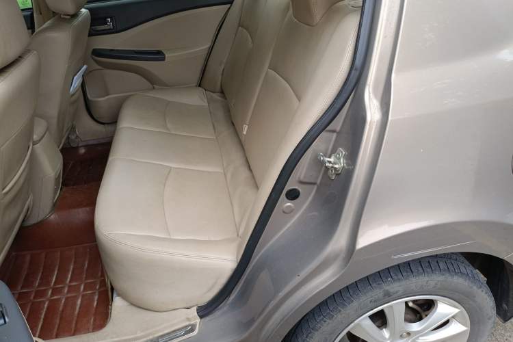 Used Chery E5 2014 1.5L Manual Youyue Model Left Rear Seat