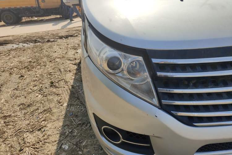 Used JAC Group Refine M5 2014 Colorway 2.0T Gasoline Automatic Business Edition