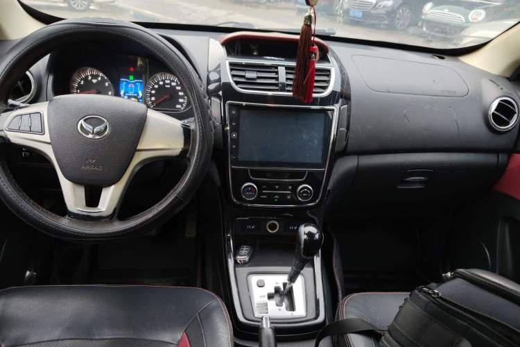 Used HYOSOW H2 2015 1.5L AMT Prestige Version BJ415C
