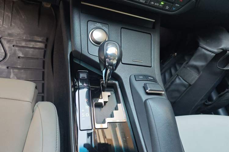 Used Lexus ES 2013 250 Elite Edition