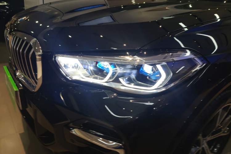 Used BMW X5 2022 Restyled xDrive 40Li M Sport Package
