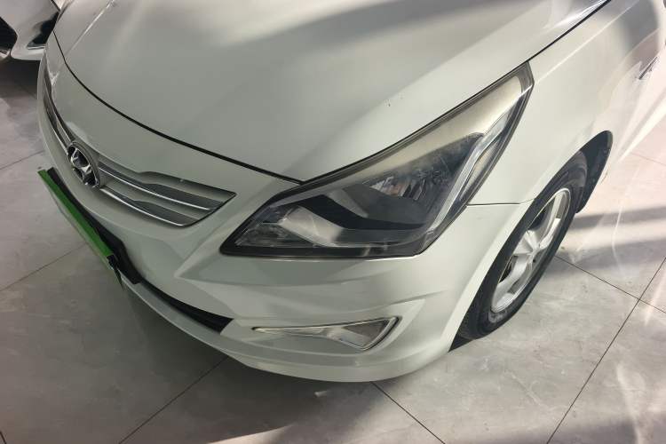 Used Hyundai Verna Ray 2014 1.4L Automatic GLX