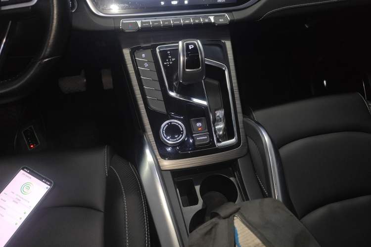 Used Geely Auto Emgrand X7 Sport 2020 1.8TD DCT Smart Connect PRO Gear Lever