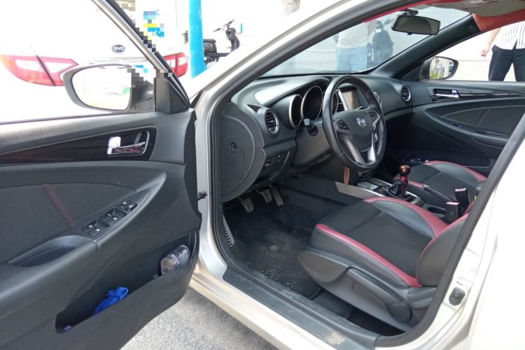 Used Changan Eado 2015 1.6L Manual Junku Model China V Standard
