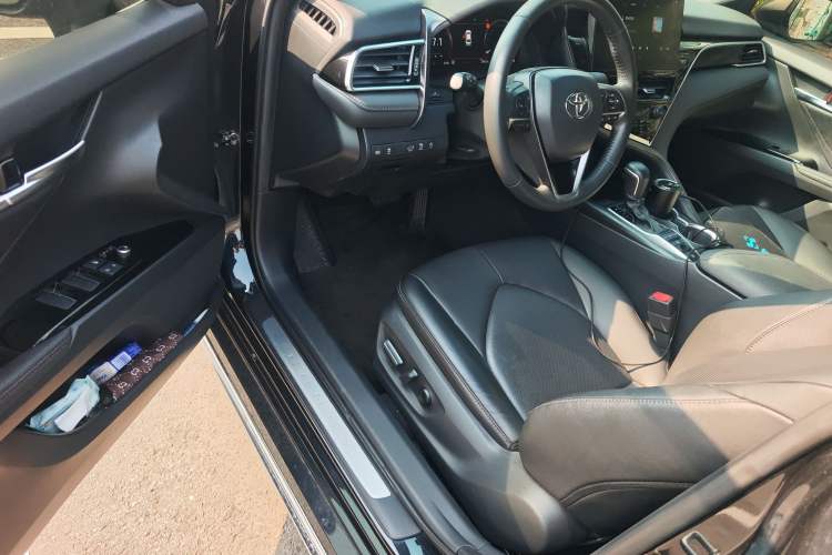 Used Toyota Camry 2023 2.5G Luxury Edition