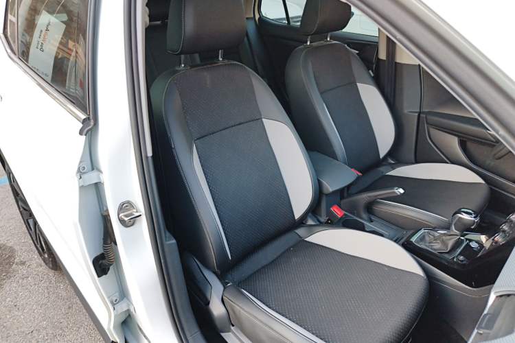 Used Volkswagen Tacqua 2023 200TSI DSG Joy-Connect Edition