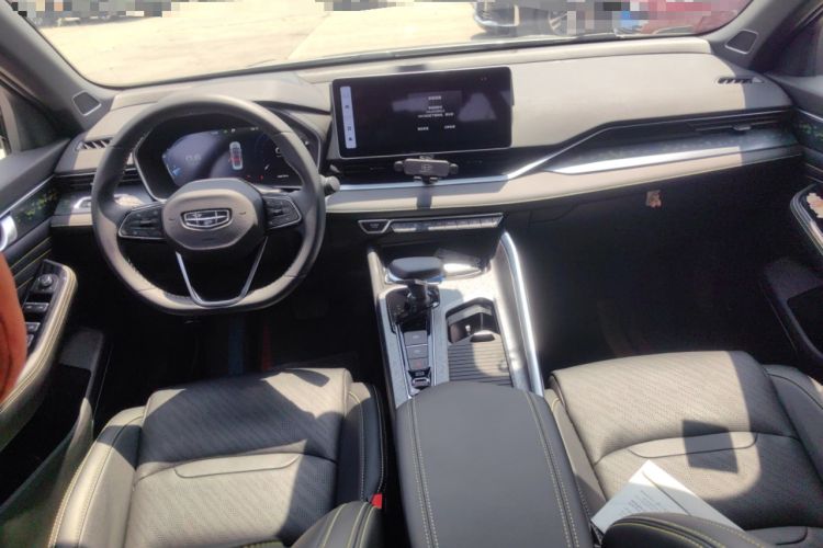 Used Geely Auto Preface 2023 1.5TD Kunlun Edition Center Console