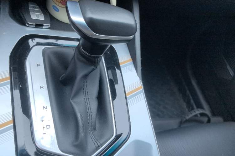 Used Geely Auto Emgrand L 2022 1.4T CVT Flagship Edition
