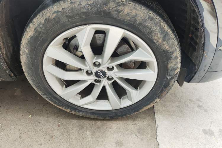 Used Audi Q5L 2022 40T Luxury Dynamic Model