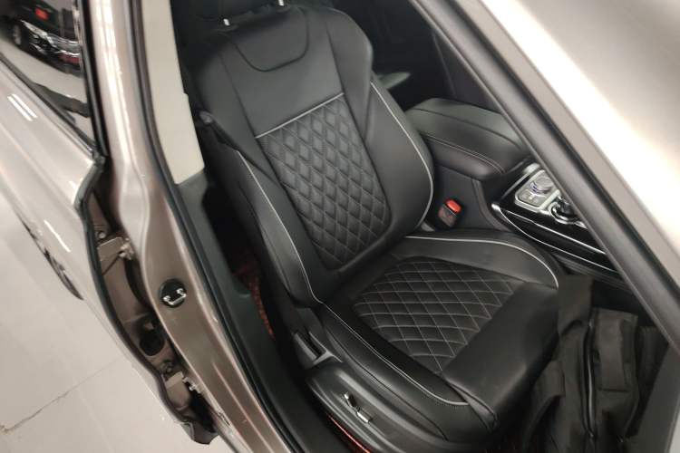 Used Hongqi HS7 2019 3.0T Automatic All-Wheel Drive Smart Connect Flagship Edition