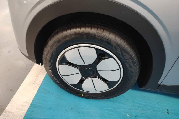 Used Geely Galaxy Geome 2026 Model 310km Youth Edition
