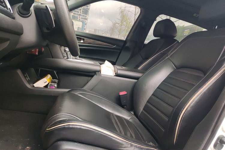 Used Honda UR-V 2017 240TURBO Two-Wheel Drive Classic Edition China V