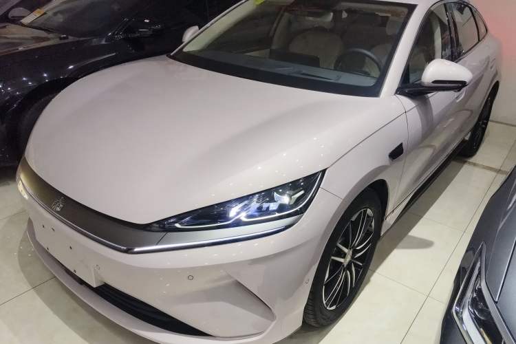 Used BYD Qin L 2025 EV 545KM Cloud Suspension Edition