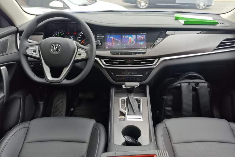 Used CHANGAN CS35PLUS 2019 1.4T DCT Chuanlian Blue Whale Edition