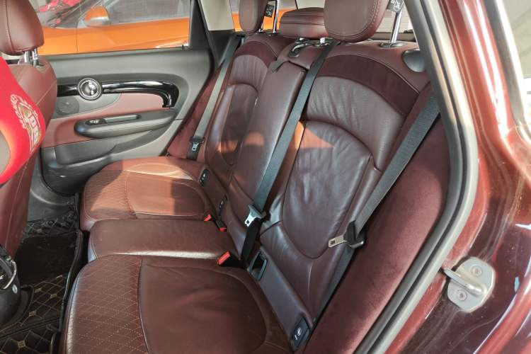 Used MINI Clubman 2016 Revised Version 1.5T COOPER Connoisseur Edition
