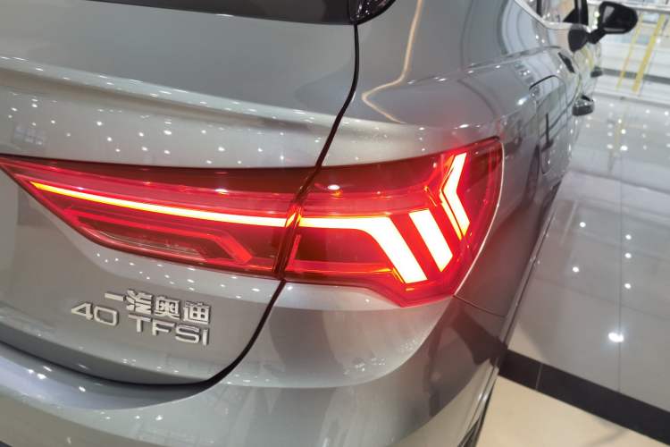 Used Audi Q3 Sportback 2020 40 TFSI Fashion Model
