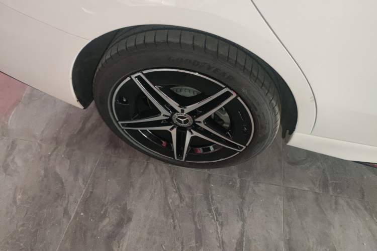 Used Mercedes-Benz C-Class 2025 C 260 L Obsidian Night Sport Edition
