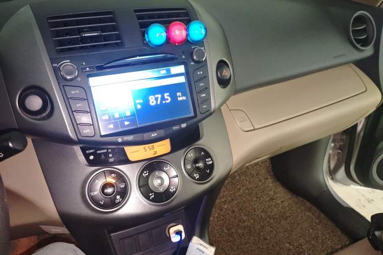 Used Toyota RAV4 2011 2.0L Automatic Classic Edition