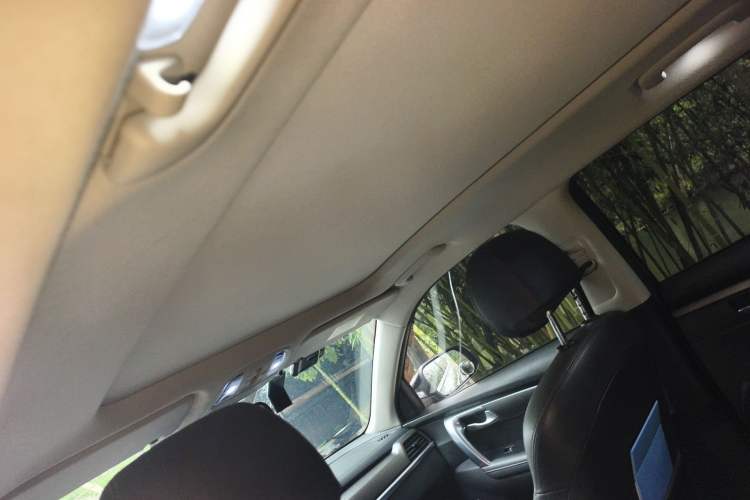 Used Kia Sportage R 2018 2.0L Automatic Smart Luxury Version China V Standard Headliner