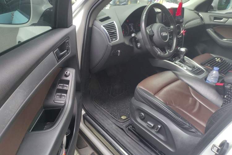 Used Audi Q5 2015 40 TFSI Comfort Model