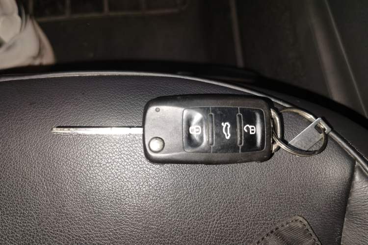 Used Volkswagen Gran Lavida 2013 1.6L Automatic Comfort Model
