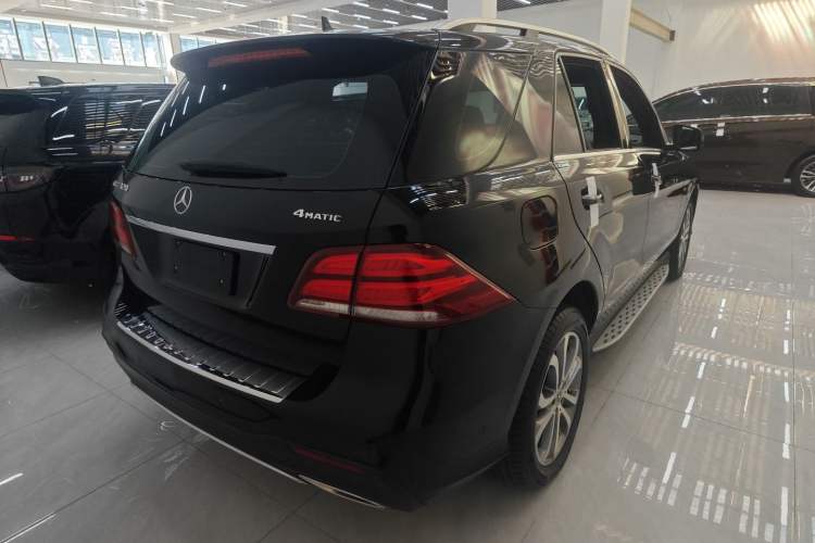 Used Mercedes-Benz GLE 2018 GLE 320 4MATIC Dynamic Edition Collector's Edition
