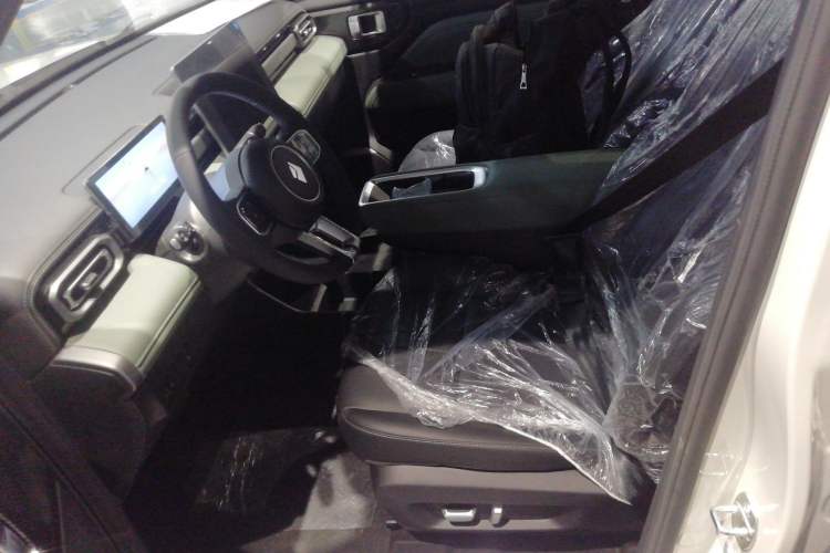 Used Baojun Spark EUV 2026 Model 401km Flagship Edition
