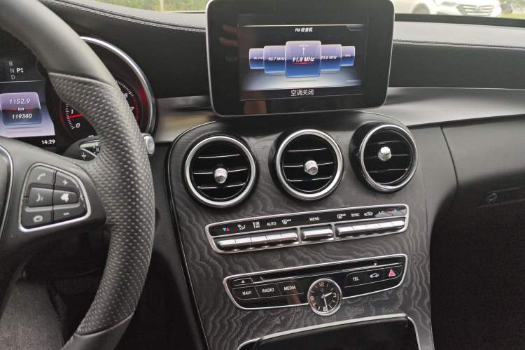 Used Mercedes-Benz C-Class 2016 C 200 L Sport Edition Audio And AC Panel