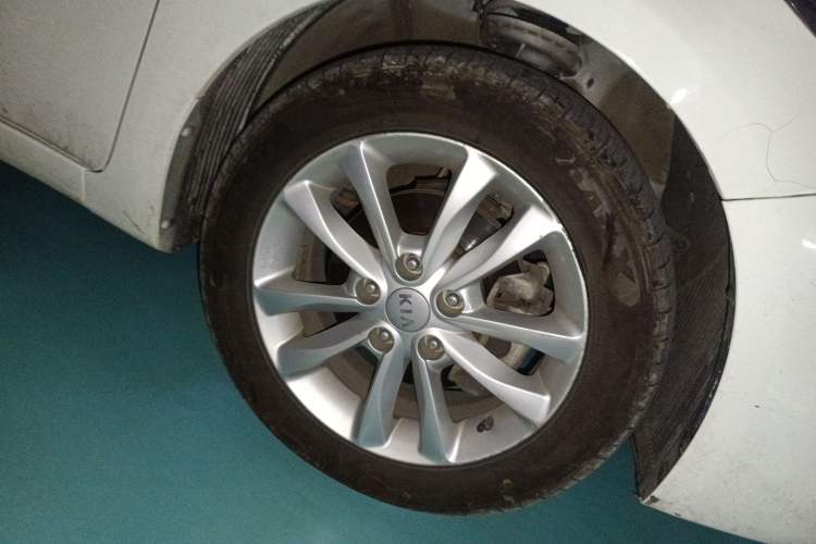 Used Kia K3 2016 1.6L Automatic GLS
