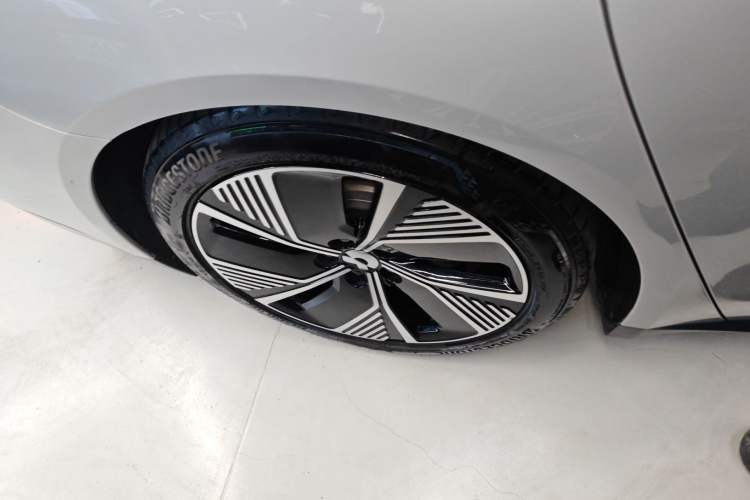 Used Nio ET7 2024 75 kWh Executive Edition
