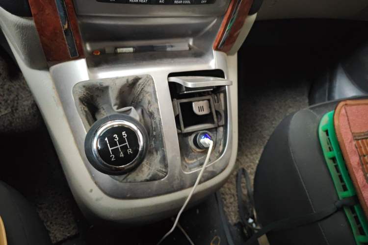 Used Jinbei Express 2017 2.0L Classic Version V19 Gear Lever